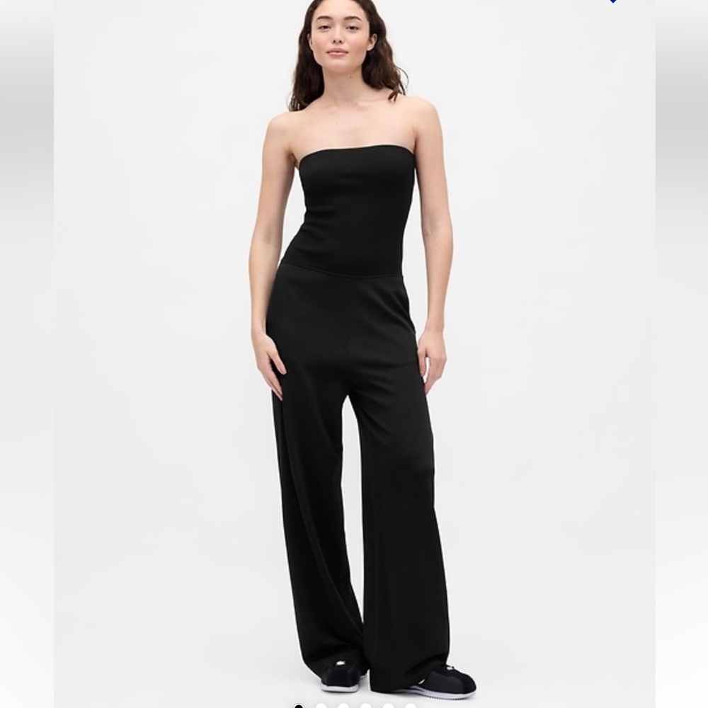 NWOT Gap x BÉIS Black Strapless Jumpsuit size M